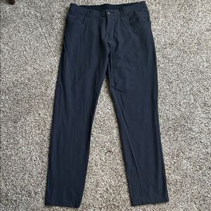 Bylt Basics Navy Blue Ace Pant (Men’s Size 31” x 30”)